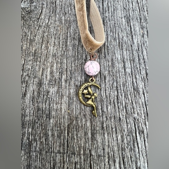 Choker necklace fairy moon pink stone marble necklace velvet tan copper cute - Picture 11 of 11